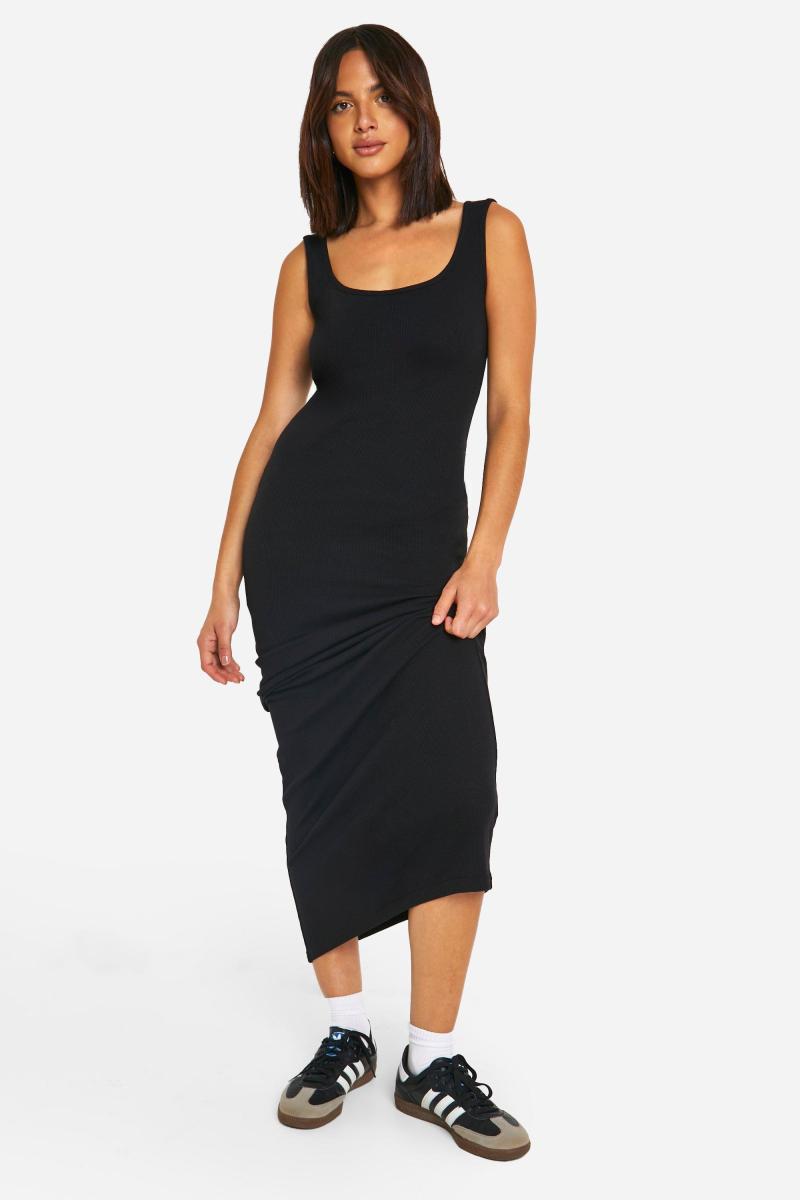 Базова максі-сукня в рубчик