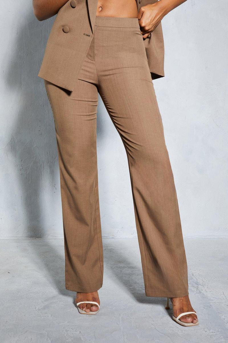 Середній підйом підібраний брюк прямого ноги