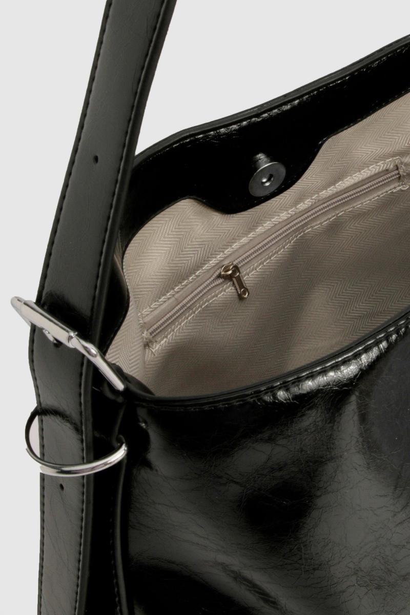 Накладений шкіряний вигляд для плечей