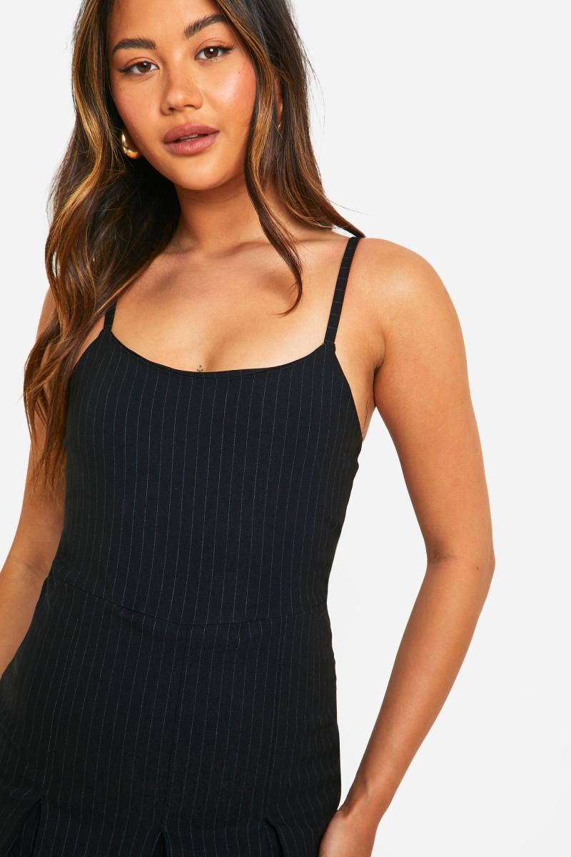 Комбінезон для тенісу в тонку смужку