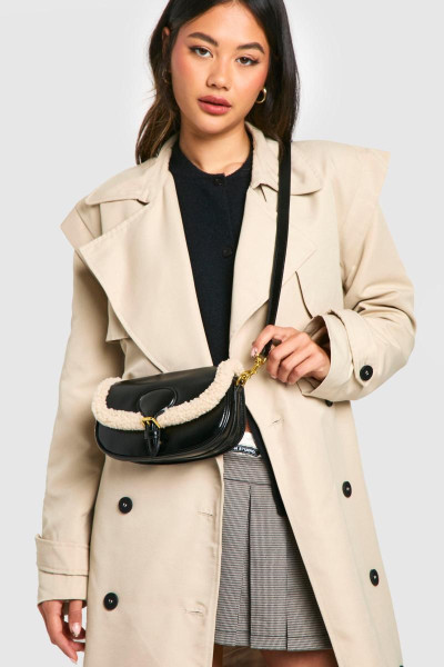 Сумка через плече з пряжкою Borg Сумка через плече з пряжкою Borg