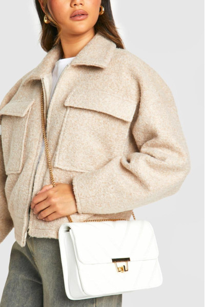 Стьобана сумка на ланцюжку через плече зі штучної шкіри Стьобана сумка на ланцюжку через плече зі штучної шкіри