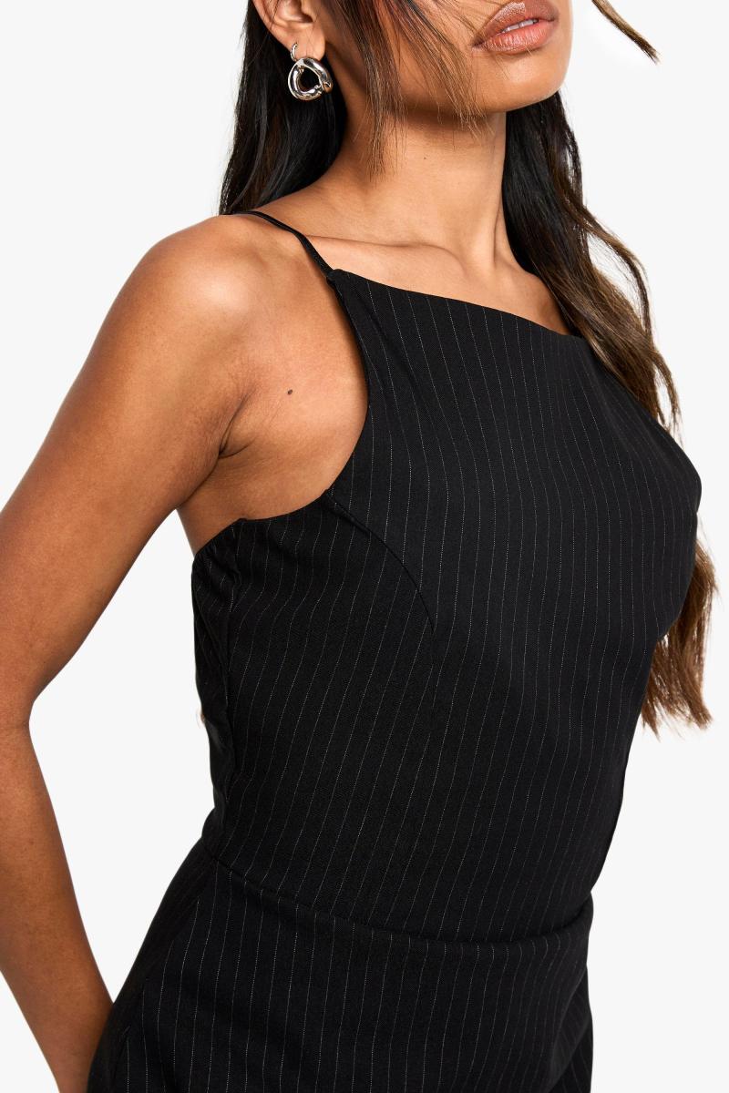 Бенгаліновий пінтрупт Skort Playsuit